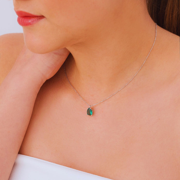 Emerald Teardrop Necklace – May Birthstone Pendant | Minimalist & Elegant Jewellery