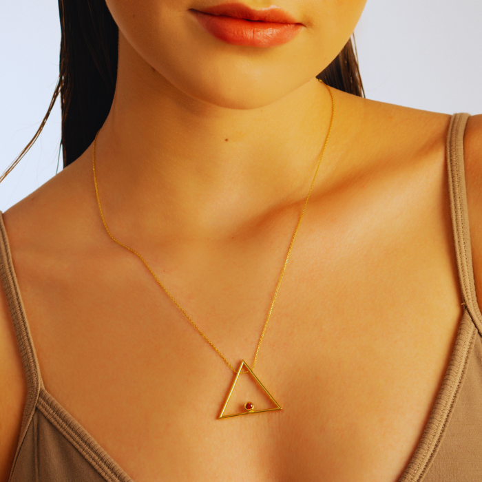 Custom Family Birthstone Triangle Pendant Necklace – Silver, Gold & Rose Gold