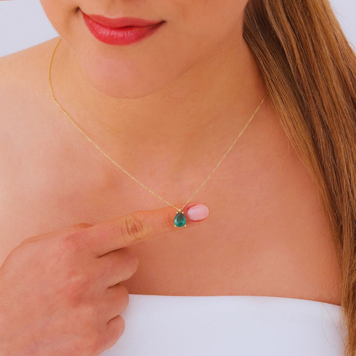 Emerald Teardrop Necklace – May Birthstone Pendant | Minimalist & Elegant Jewellery