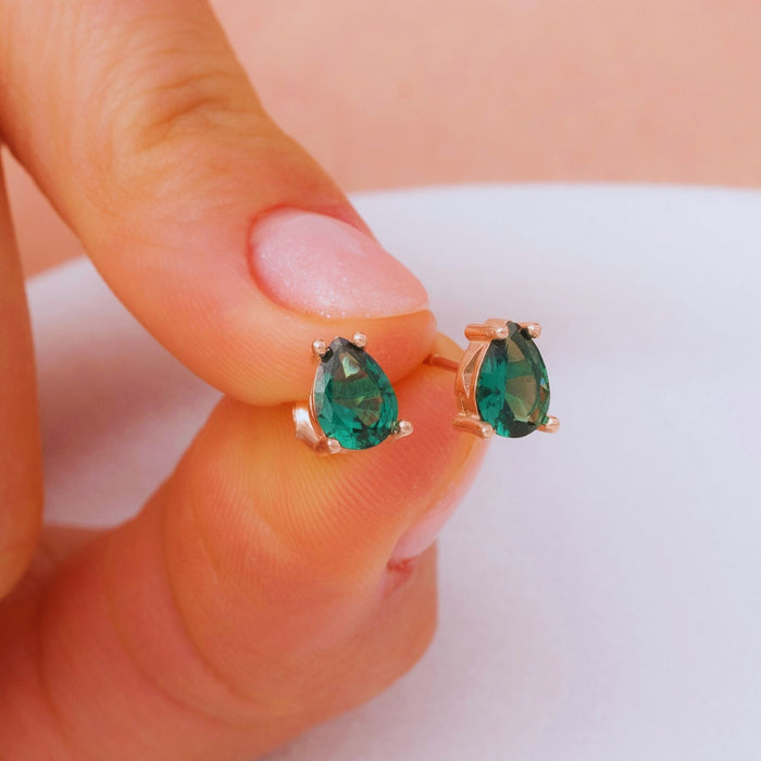 Emerald Teardrop Earrings – May Birthstone Jewellery | Minimalist & Elegant Design