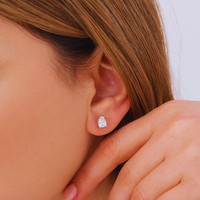 Pear Zircon Stud Earrings – Teardrop Design in Silver & Gold | Timeless Elegance